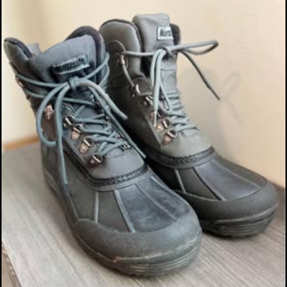 North side 3M THINSULATE Waterproof Steel Toe Boots SIZE 13 main image 3